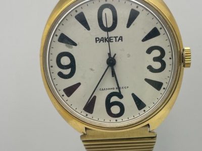 Часы Ракета