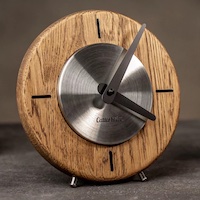 Настольные часы